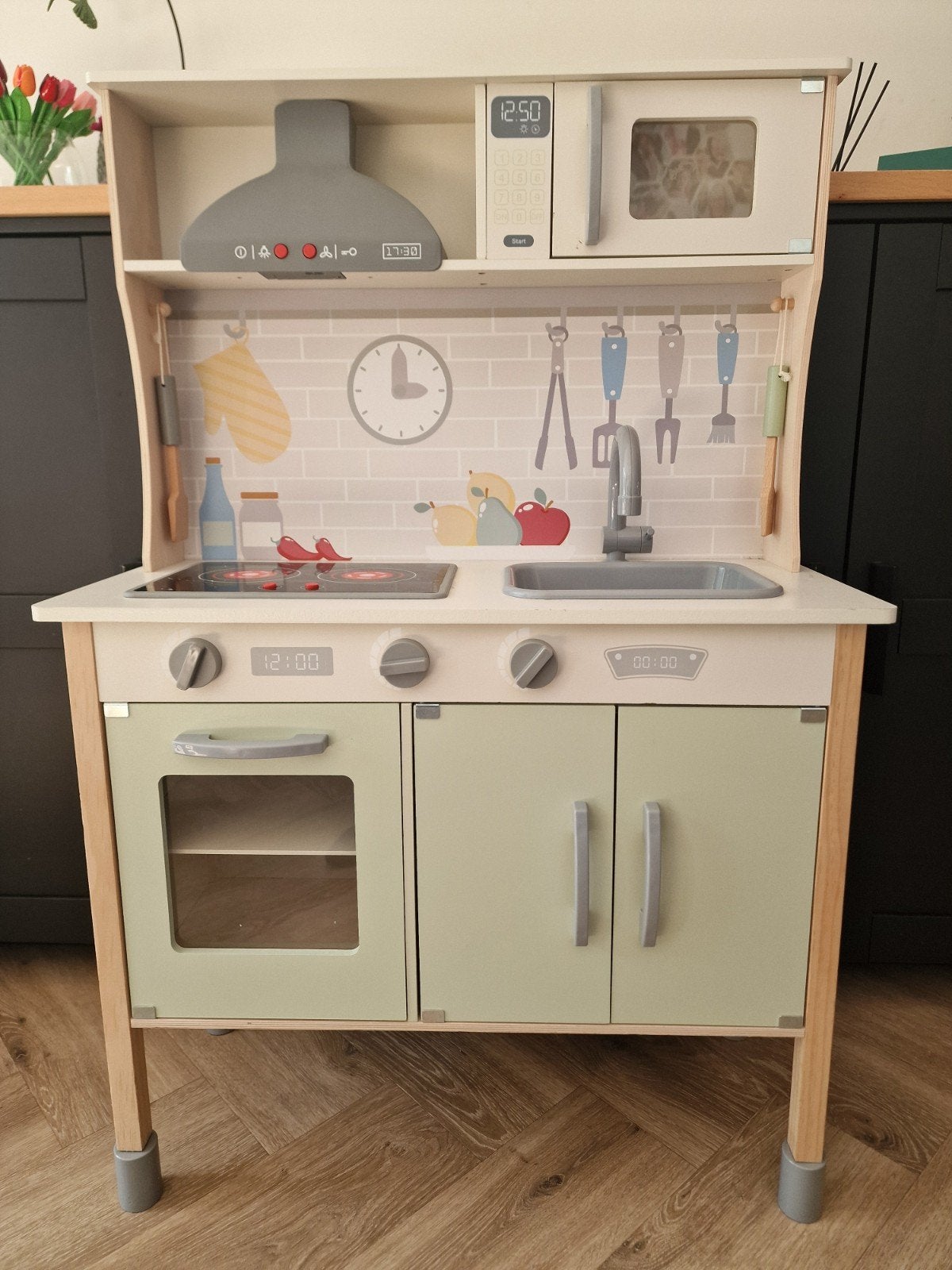 Houten kinderkeuken met accessoires, Ophalen, Zo goed als nieuw, Meubelstuk of Keukentje