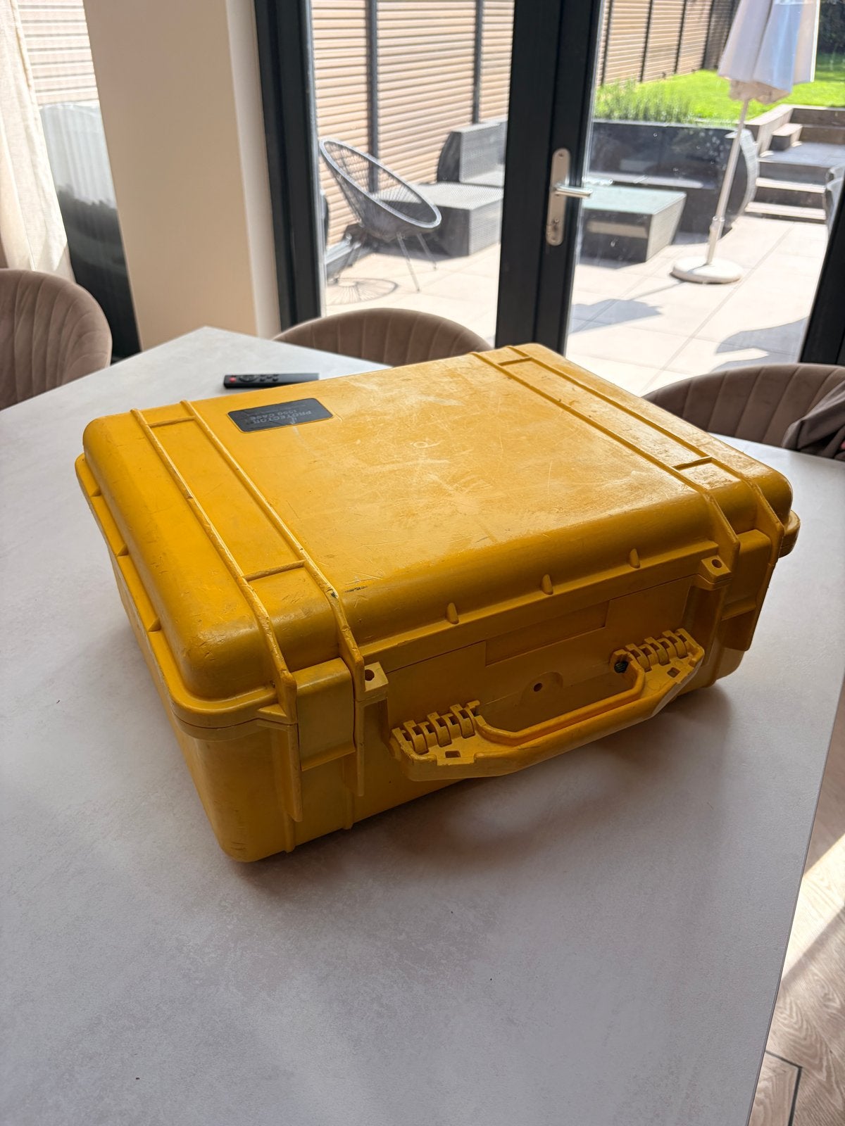 Peli Protector 1550 Case - Robuuste Gele Koffer, Ophalen, Gebruikt, 50 tot 60 cm, Hard kunststof