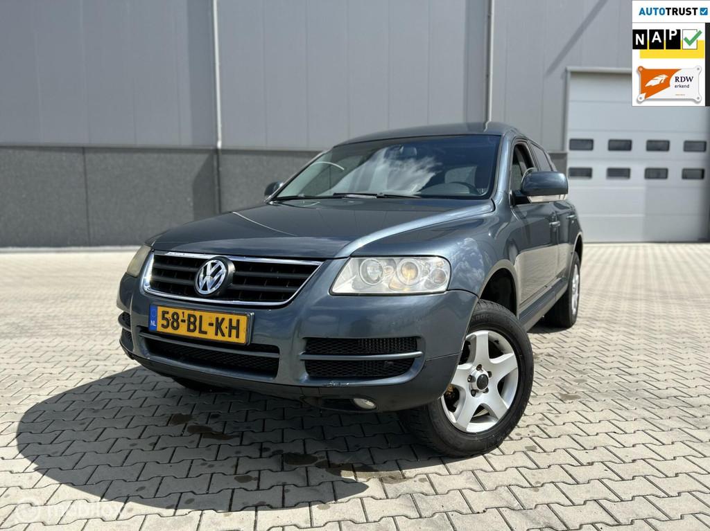 Volkswagen Touareg 2.5 TDI/GRIJS KENTEKEN/ CRUISE CONTR/NAP, Stoelverwarming, 2240 kg, Gebruikt, Volkswagen