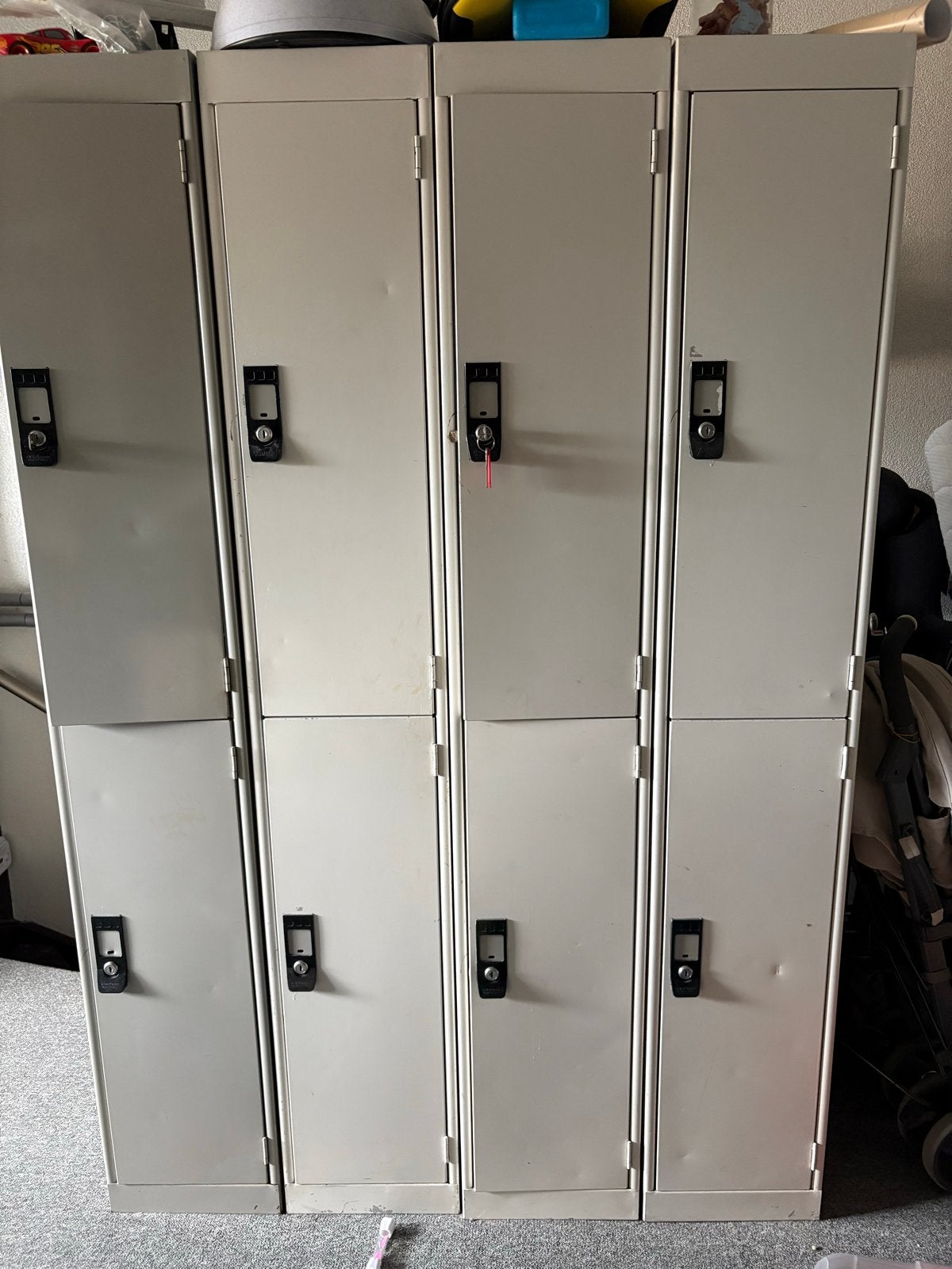 Gratis ophalen Metalen Lockerkast - 4 kasten, Huis en Inrichting, Kasten | Lockerkasten, Gebruikt, Ophalen