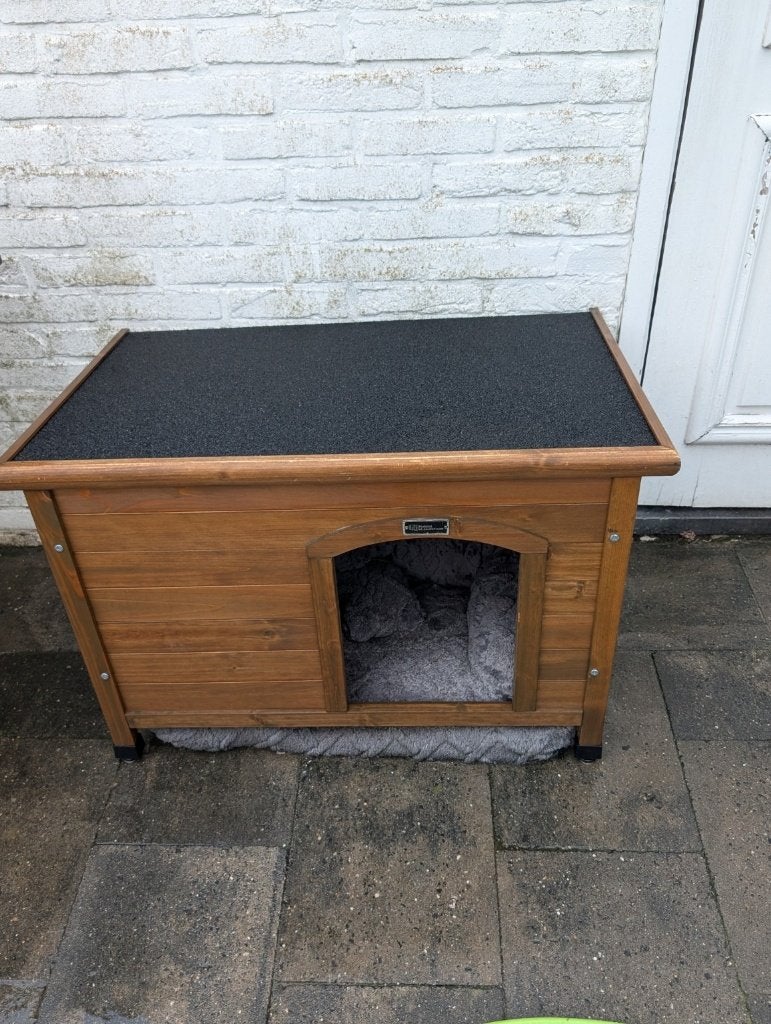 Houten hondenhok – nauwelijks gebruikt – incl. hondenbed, Ophalen, Minder dan 65 cm, Zo goed als nieuw, Minder dan 75 cm