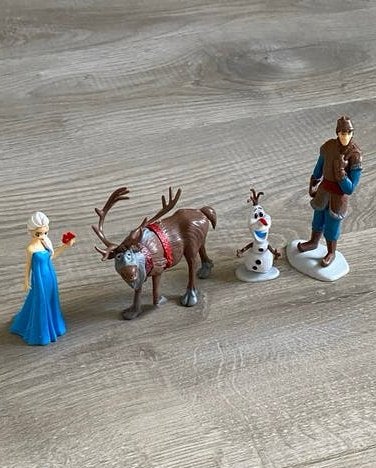 Frozen speelfiguren/ voor op de taart set, Verzamelen, Ophalen, Gebruikt