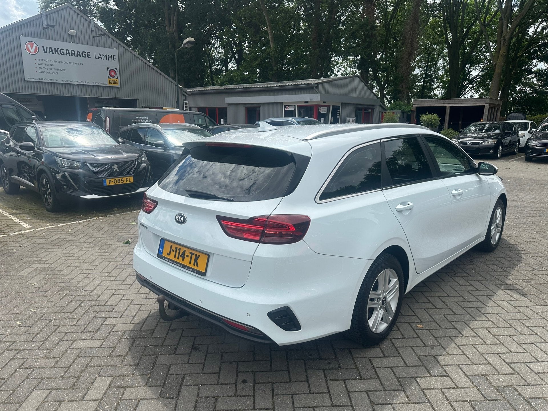 Kia Ceed Sportswagon 1.0 T-GDi DynamicLine , navigatie , pdc, Voorwielaandrijving, Gebruikt, Euro 6, Wit