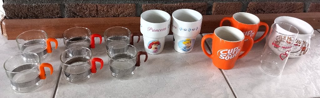 Pakket 13 - Keuken B - 12 Bekers en glazen - € 3 (BG), Ophalen, Gebruikt, Overige typen, Glas