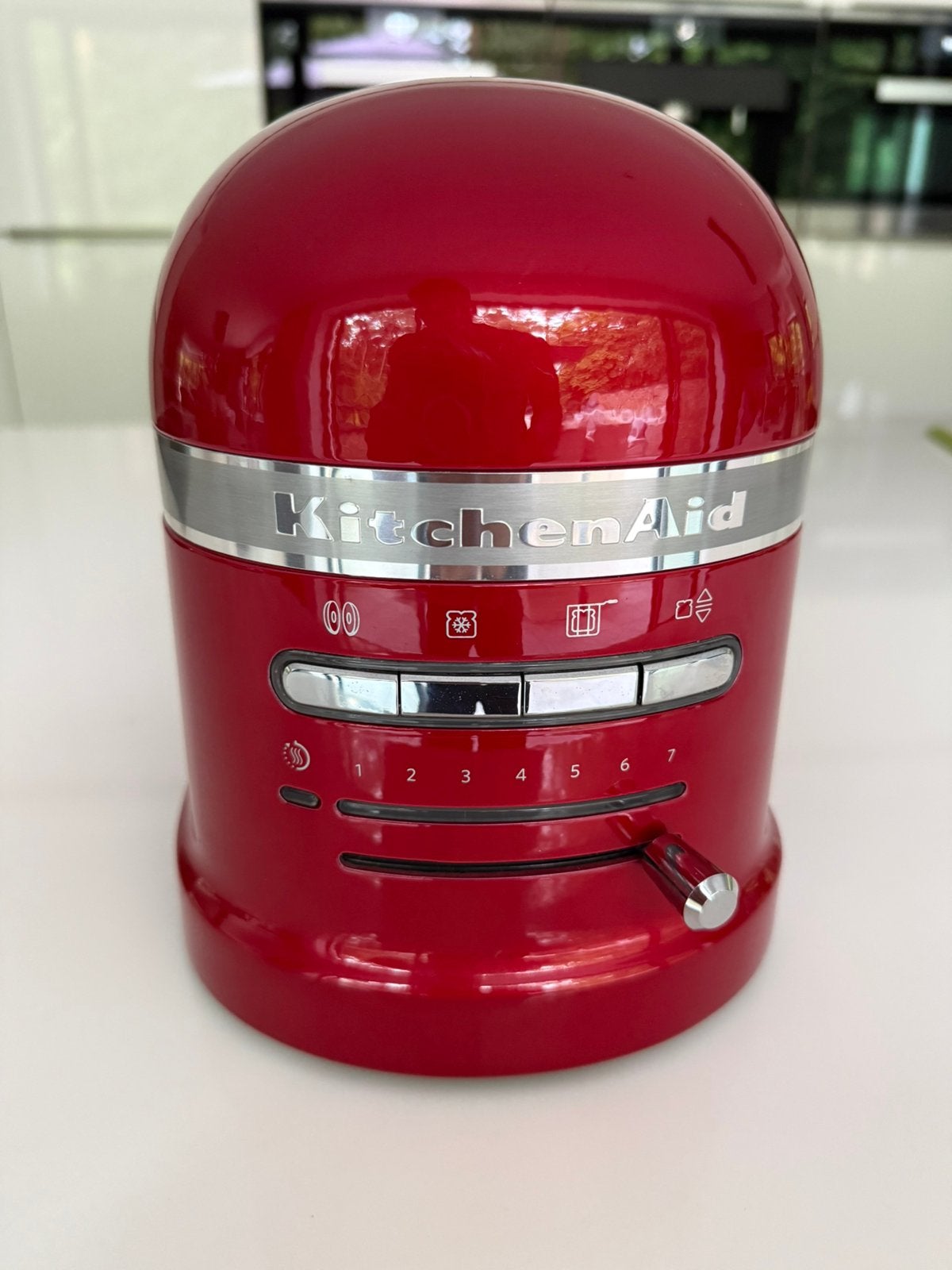 KitchenAid Artisan 5KMT2204 Broodrooster – Candy Apple Red, Ophalen of Verzenden, Zo goed als nieuw
