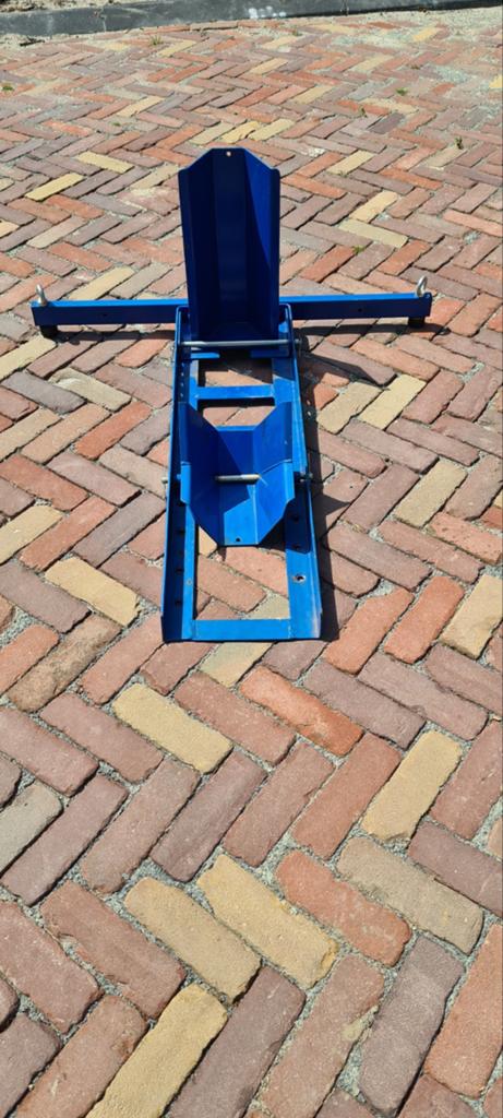 Motorfiets voorwielklem / motorsteun, Motoren, Ophalen, Gebruikt