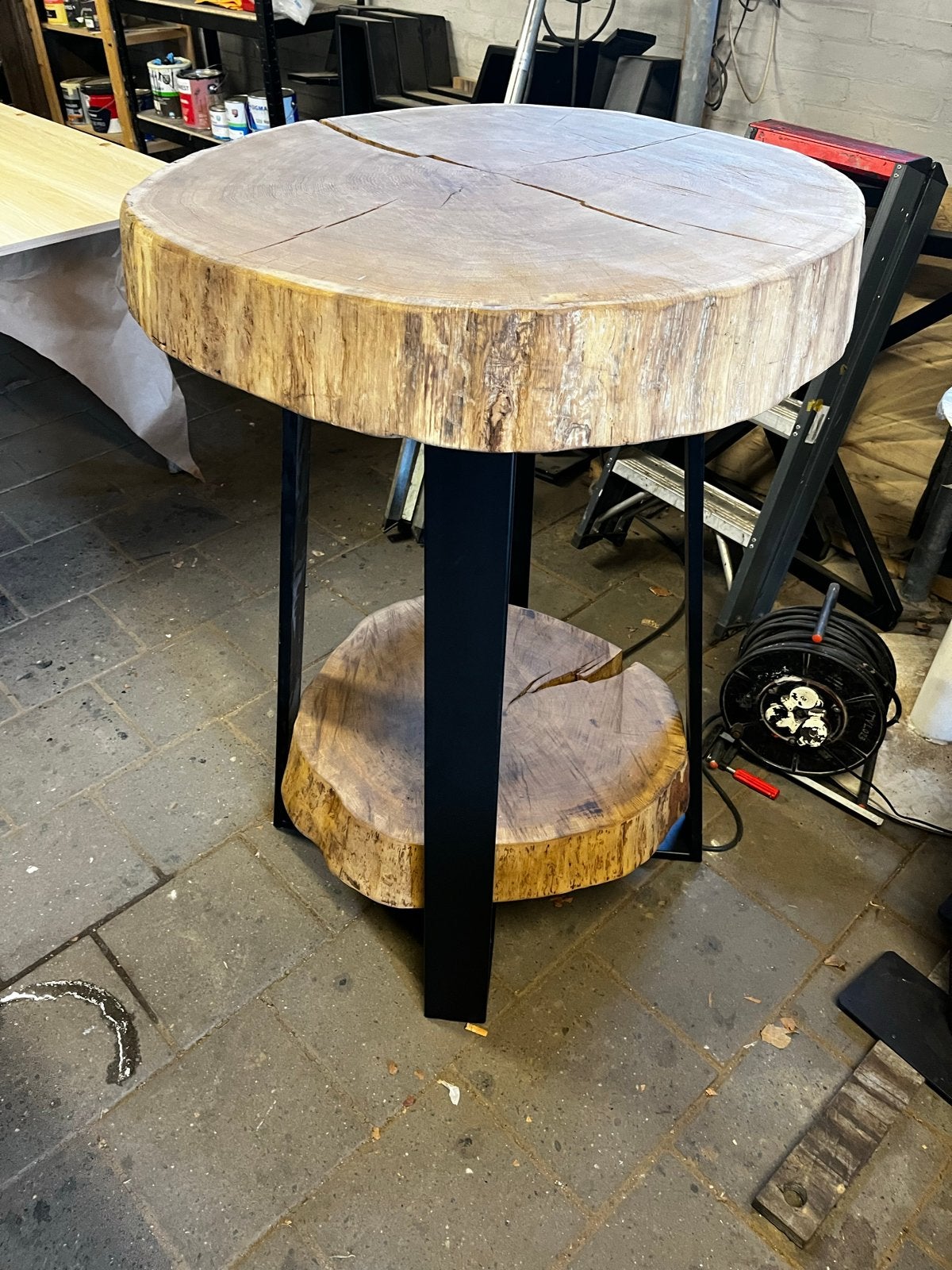 Unieke statafel - boomstamtafel met metalen onderstel, Ophalen of Verzenden, Nieuw