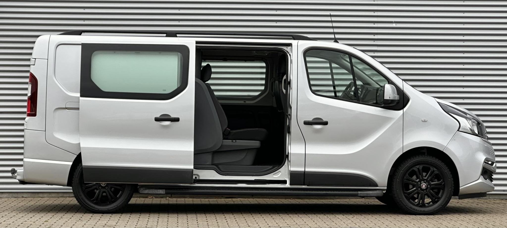 Fiat Talento 2.0 automaat L2 DC Dubbele cabine MARGE btw vri, Auto's, 145 pk, Stof, Gebruikt, 4 cilinders