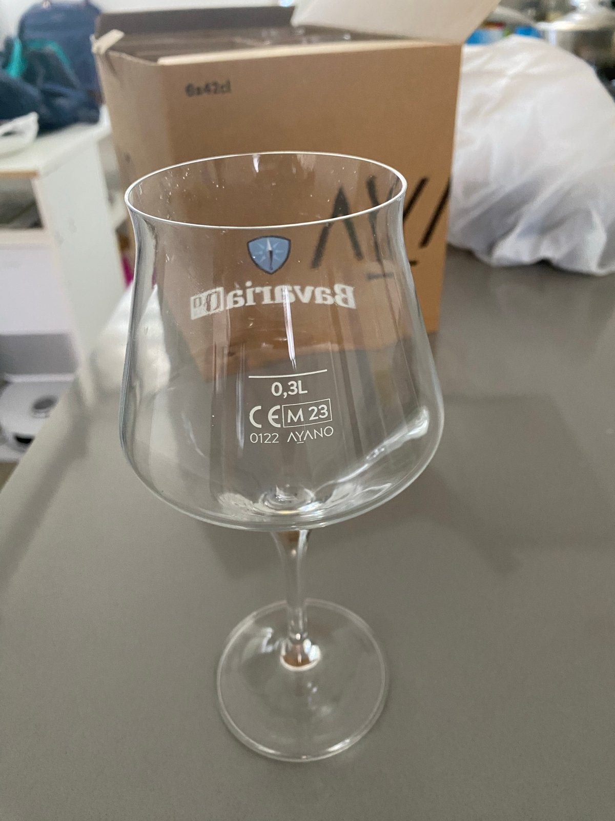 Bavaria bierglazen op voet - Set van 6 (0.3L), Nieuw, Ophalen of Verzenden, Overige merken, Glas