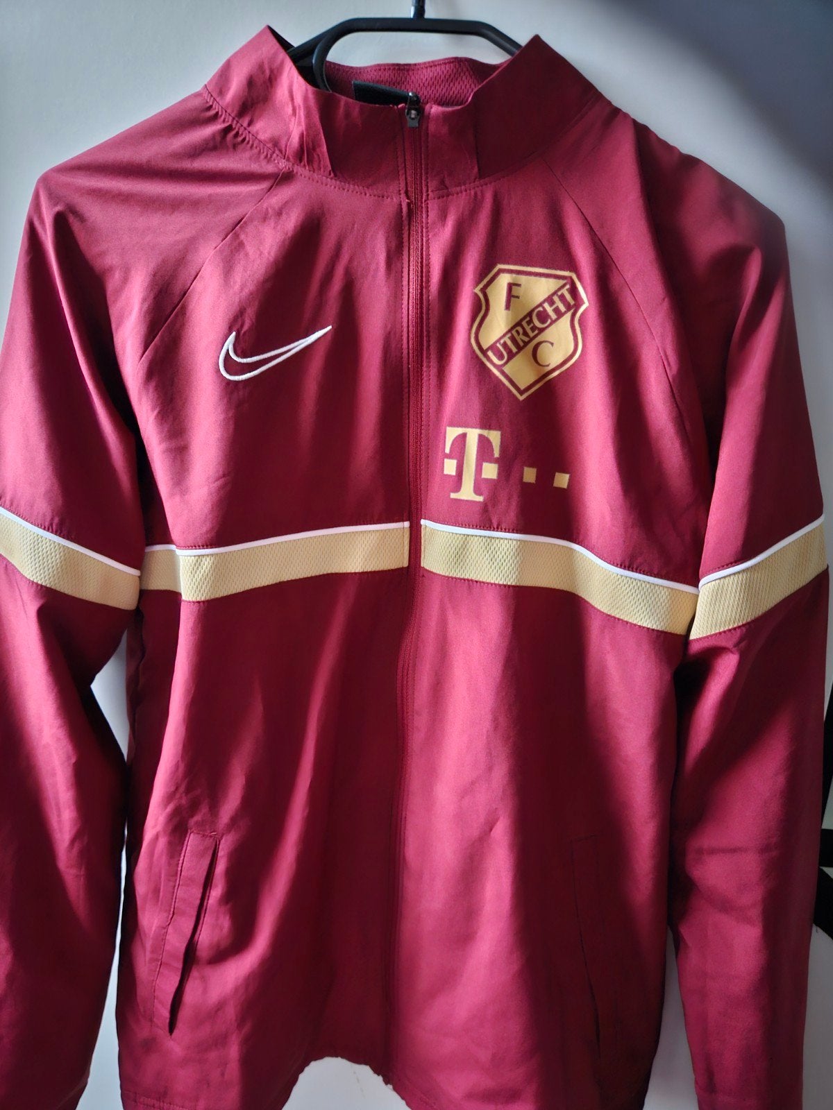 FC Utrecht Nike trainingsjack maat 158-170, Ophalen of Verzenden, Zo goed als nieuw