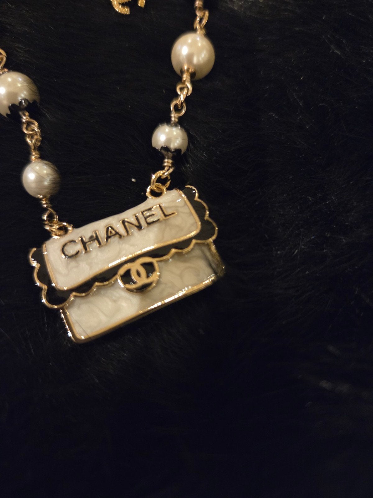 Hel aparte ketting, Ophalen of Verzenden, Zo goed als nieuw, Zilver, Overige materialen