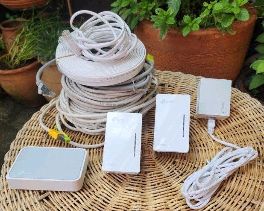 Diverse Tp-Link Desktop Switch en TKIT Powerline Adapter
Tp-, Ophalen of Verzenden, Zo goed als nieuw