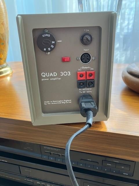 QUAD 303, Audio, Tv en Foto, Ophalen, 120 watt of meer, Overige merken