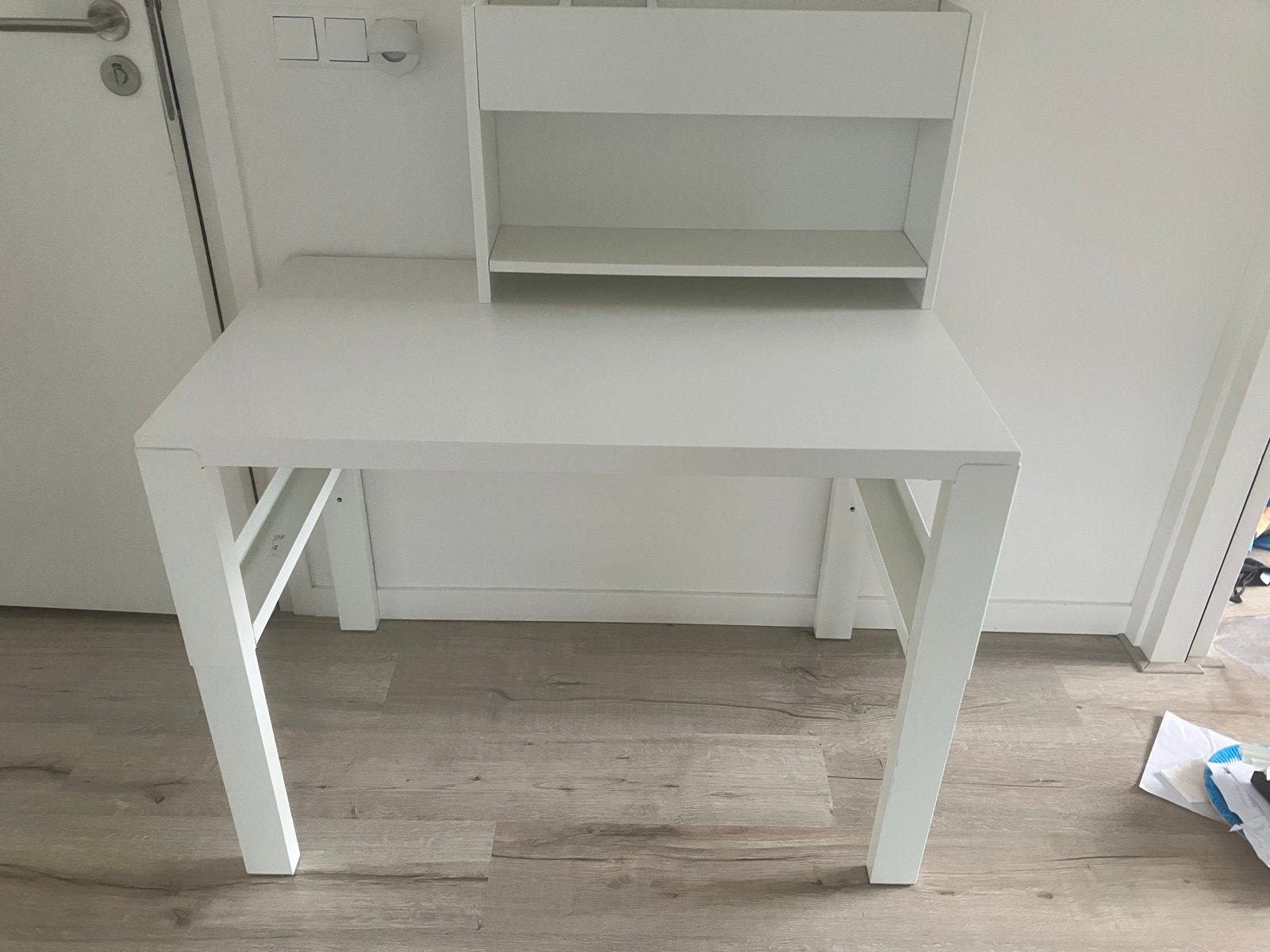 IKEA PÅHL Bureau, in hoogte verstelbaar wit, 96x58 cm, Huis en Inrichting, Ophalen, In hoogte verstelbaar, Zo goed als nieuw, IKEA