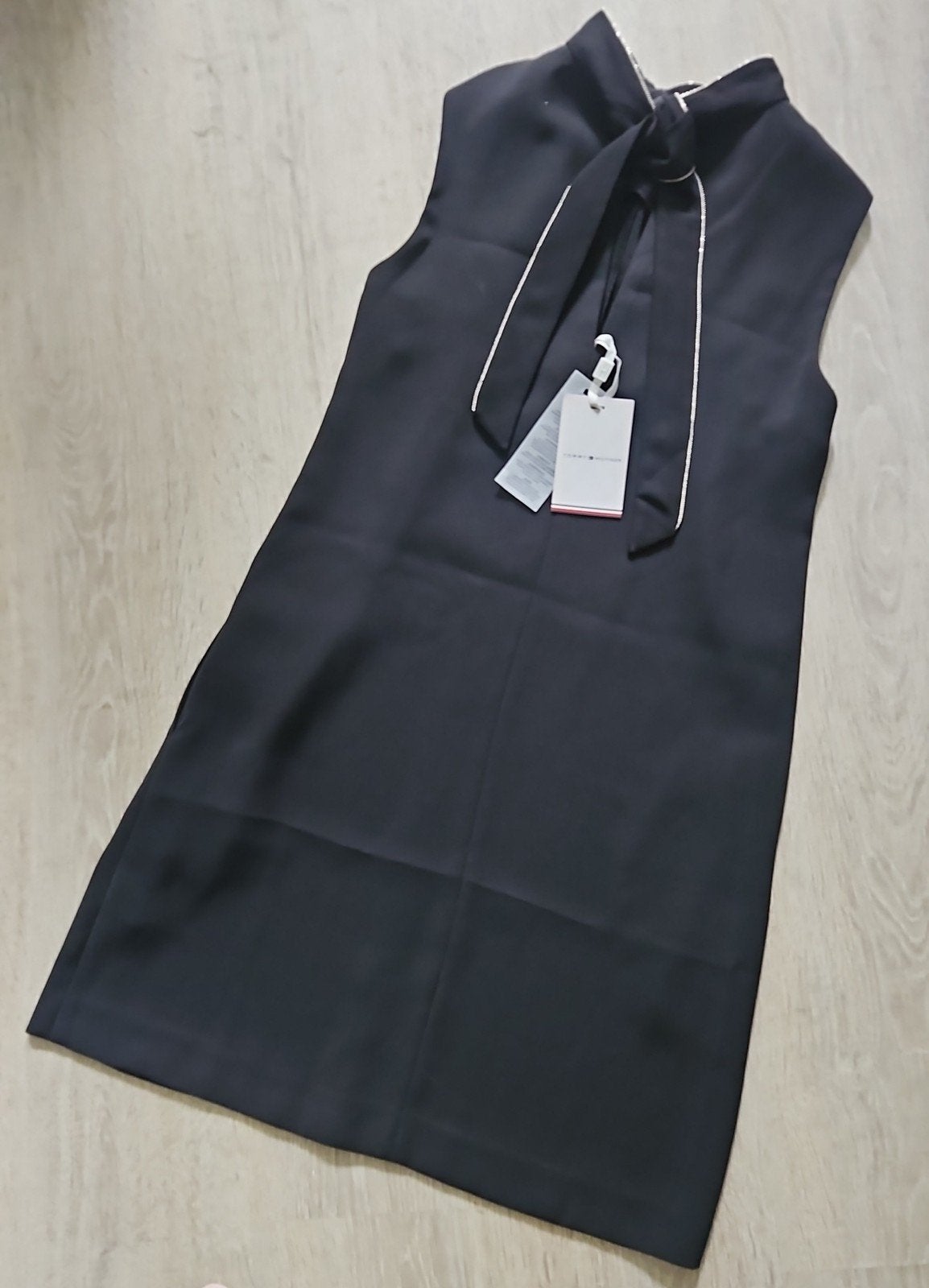 Tommy Hilfiger "Aomame" Mouwloze Mini Cocktail jurk Maat 4 /, Zwart, Nieuw, Ophalen of Verzenden, Maat 36 (S)