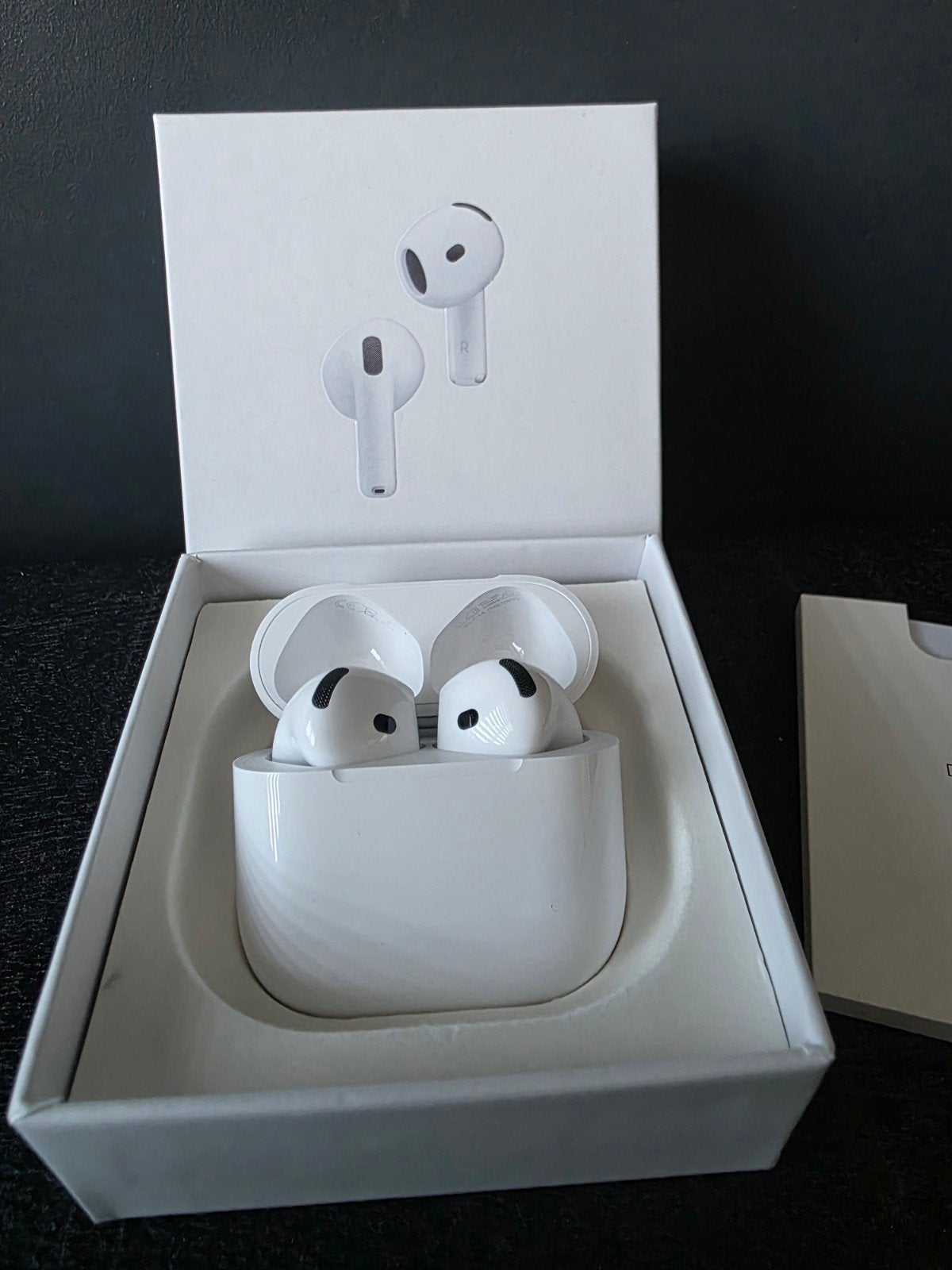 AirPods 4 (geen Apple)