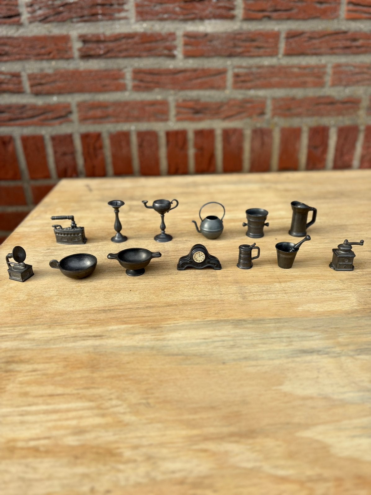 13 Vintage Engelse tinnen letterbak miniaturen j. 20/30, Ophalen of Verzenden, Zo goed als nieuw