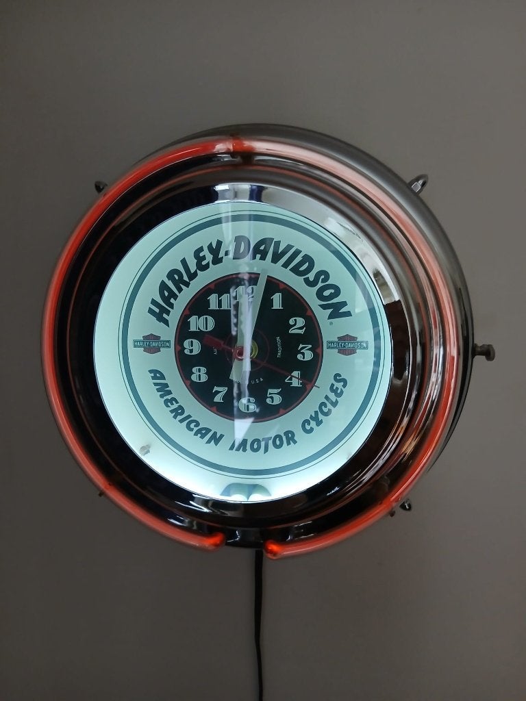 Harley-Davidson Neon Klok - American Motor Cycles, Ophalen of Verzenden, Zo goed als nieuw, Lichtbak of (neon) lamp