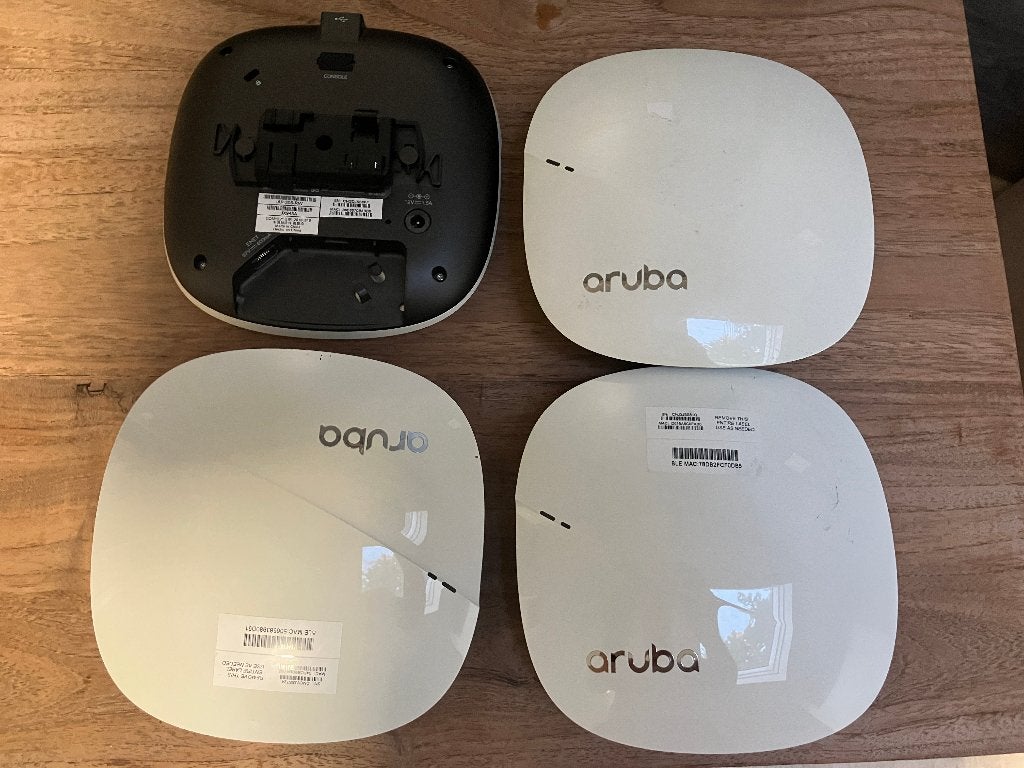 partij 4x Aruba IAP-305 accesspoint wifi 5 - 30 euro, Computers en Software, Ophalen of Verzenden