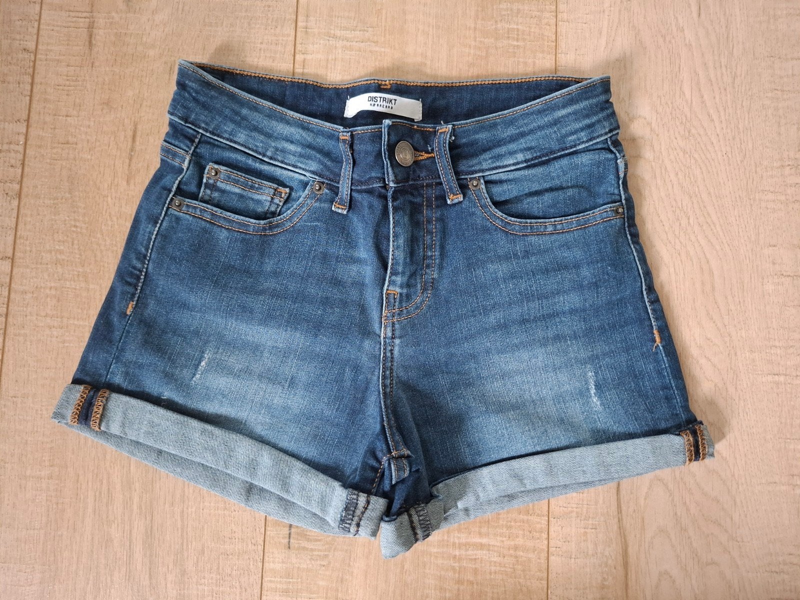 Korte spijkerbroek maat xs, Kort, Blauw, Nieuw, Ophalen of Verzenden