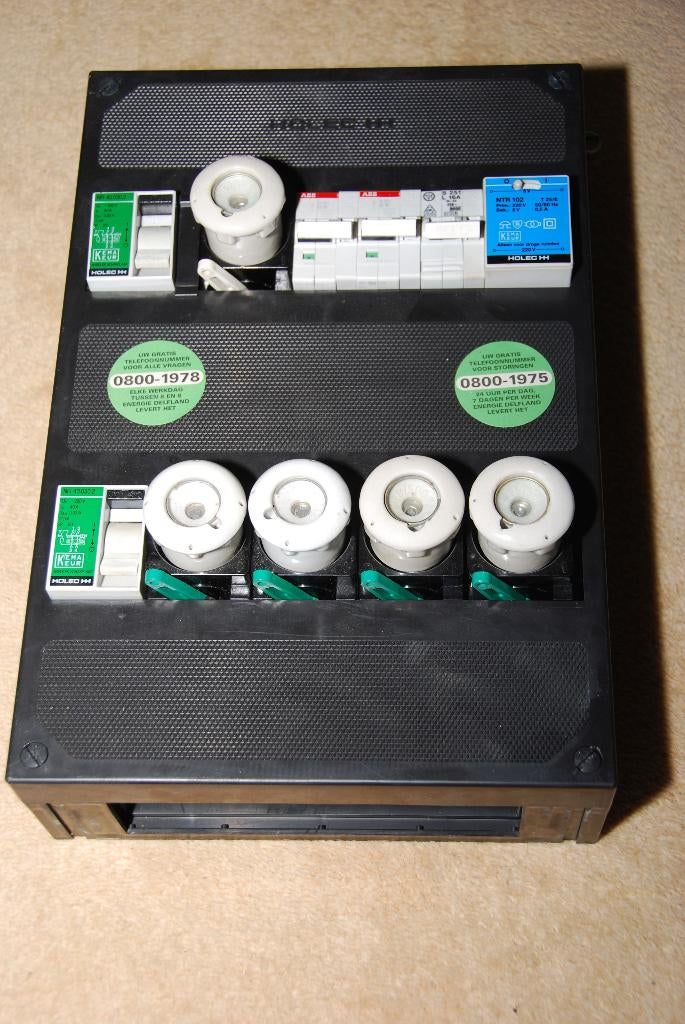 Holec kast, 1 Fase, 2 x 12 MW, 8 x B16, 2 x RCBO , enz, Ophalen of Verzenden, Gebruikt