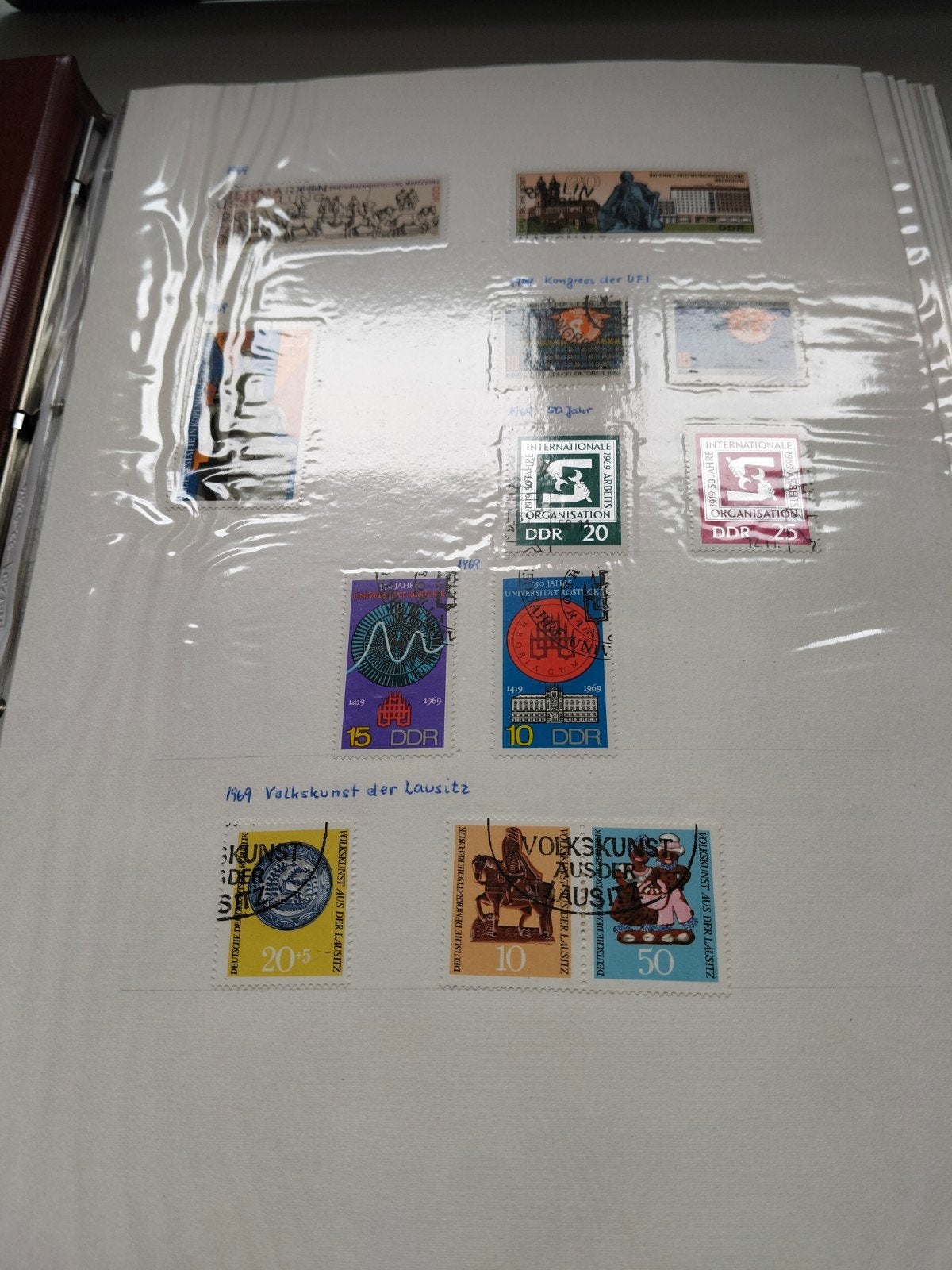 Postzegelverzameling DDR in insteekboek, Postzegels en Munten, Postzegels | Volle albums en Verzamelingen, Ophalen of Verzenden