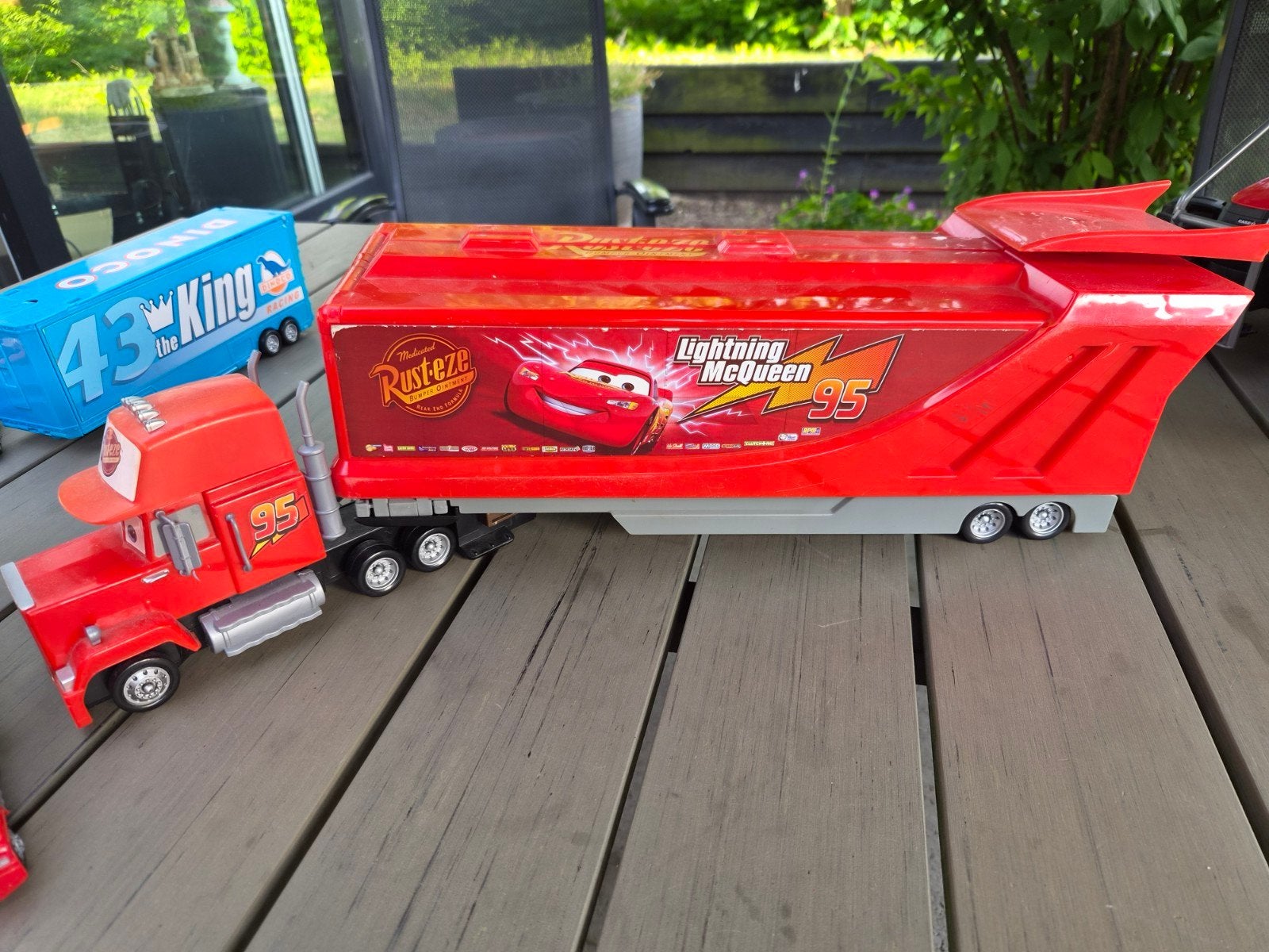 Disney Cars Mack Truck met racebaan, Ophalen of Verzenden