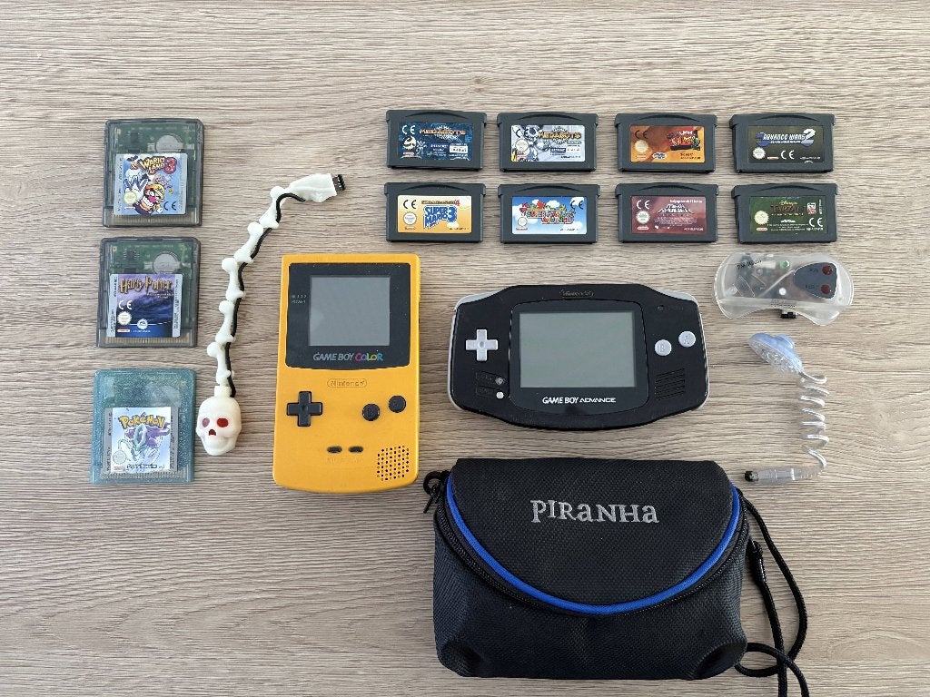 Nintendo Gameboy Color & Gameboy Advance pakket, Spelcomputers en Games, Ophalen of Verzenden, Gebruikt, Game Boy Advance, Met games