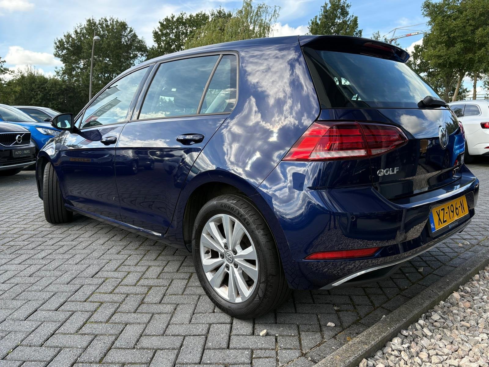Volkswagen Golf 1.0 TSI Comfortline | Navi | Airco | Cruise, Auto's, Dealer onderhouden, Stof, Euro 6, Blauw