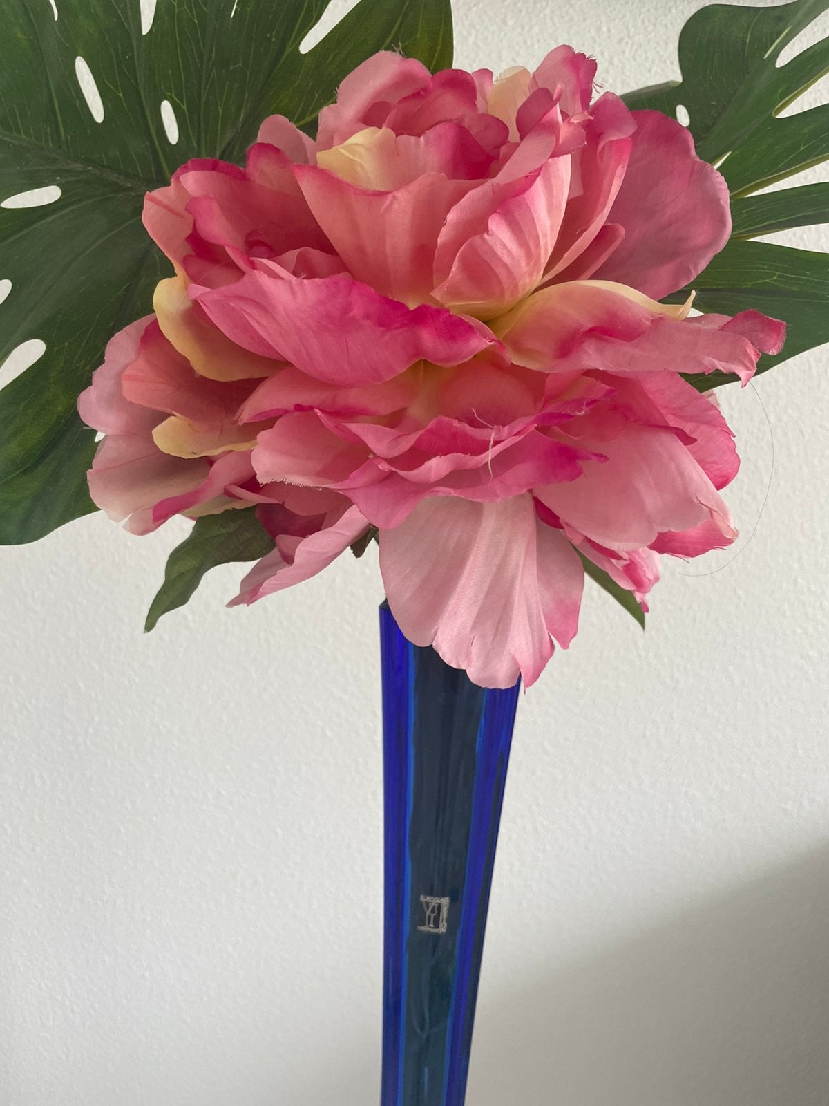 Blauwe vaas Euroglass met bloem, Ophalen, Binnen, Kunstbloem, Overige merken