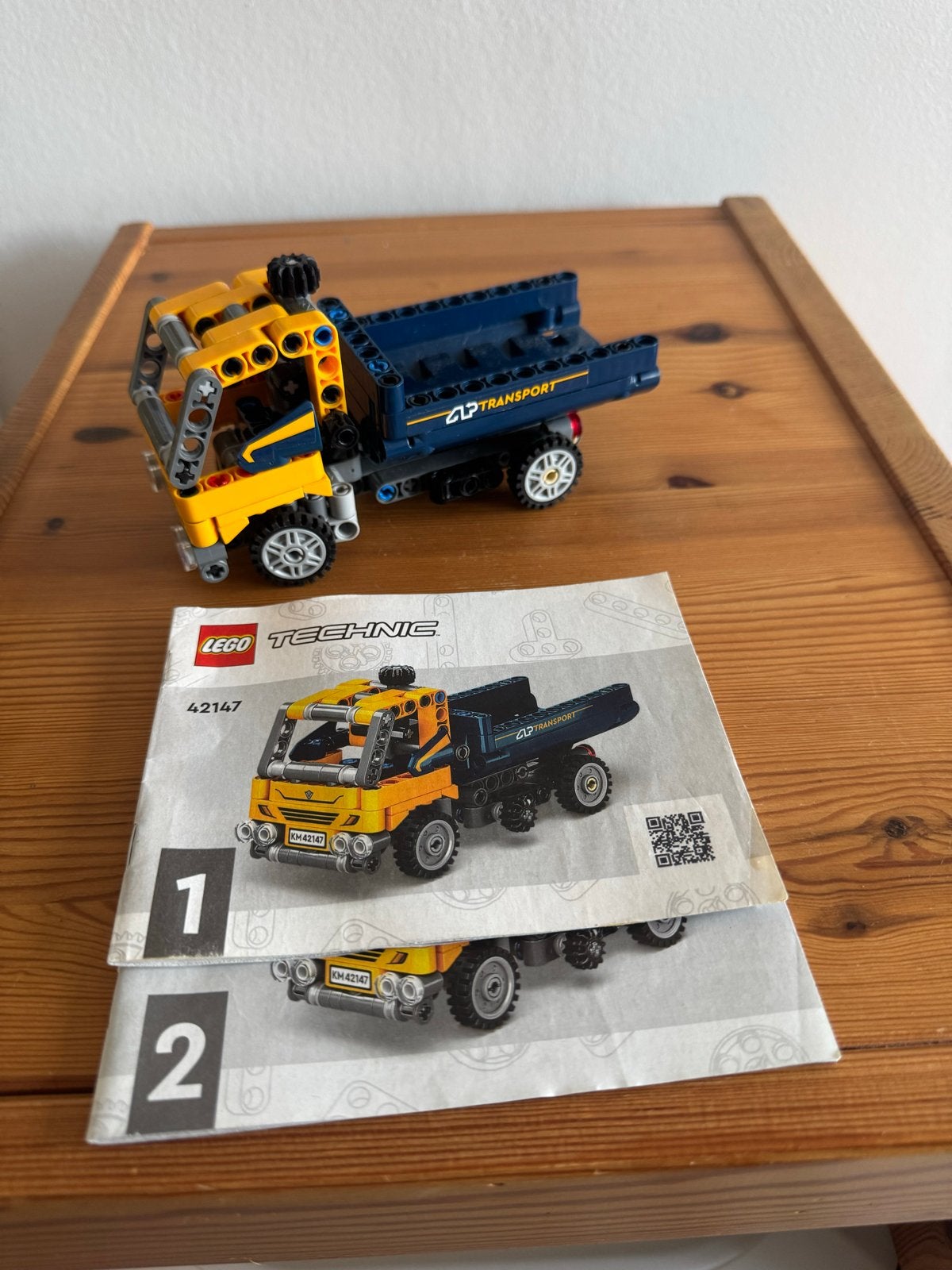 LEGO Technic Dumper Truck 42147 met instructieboekjes, Ophalen of Verzenden, Zo goed als nieuw