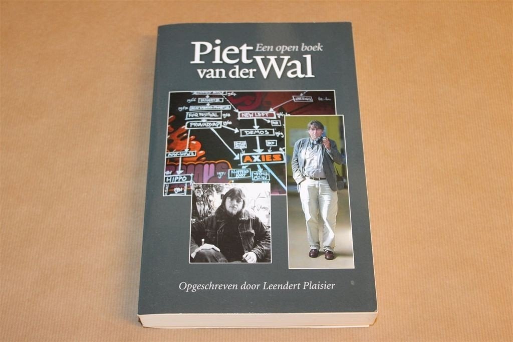 Piet van der Wal Leeuwarden — Gesigneerd Zeldzaam, Ophalen of Verzenden, Gelezen