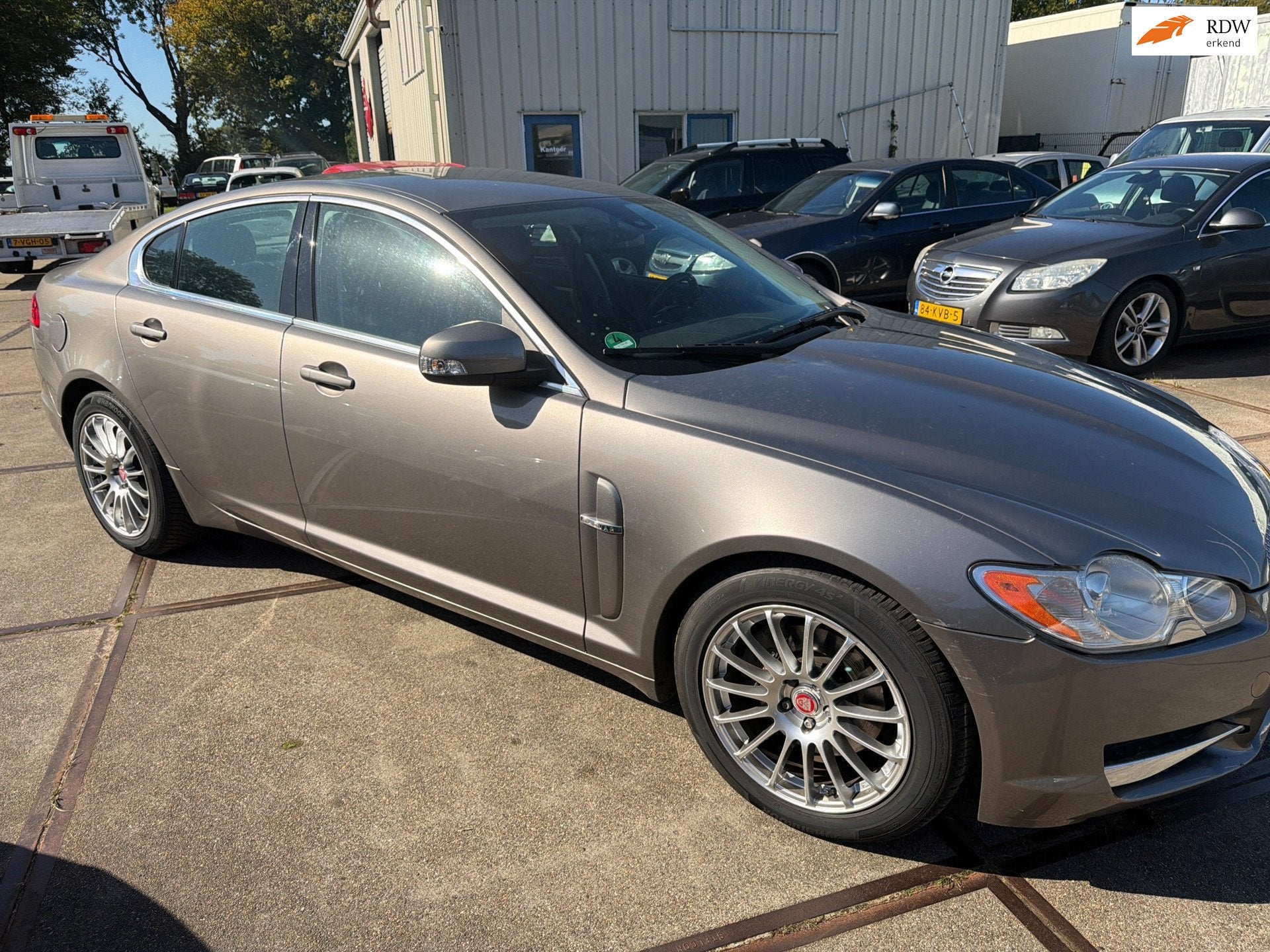 Jaguar XF 2.7D V6 Luxury inruil mogelijk, Auto's, 1730 kg, Achterwielaandrijving, Gebruikt, Zwart
