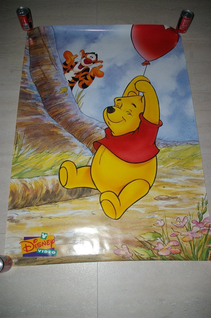 Winnie the Pooh posters. Twee stuks, Ophalen of Verzenden, Overige figuren, Nieuw, Plaatje of Poster