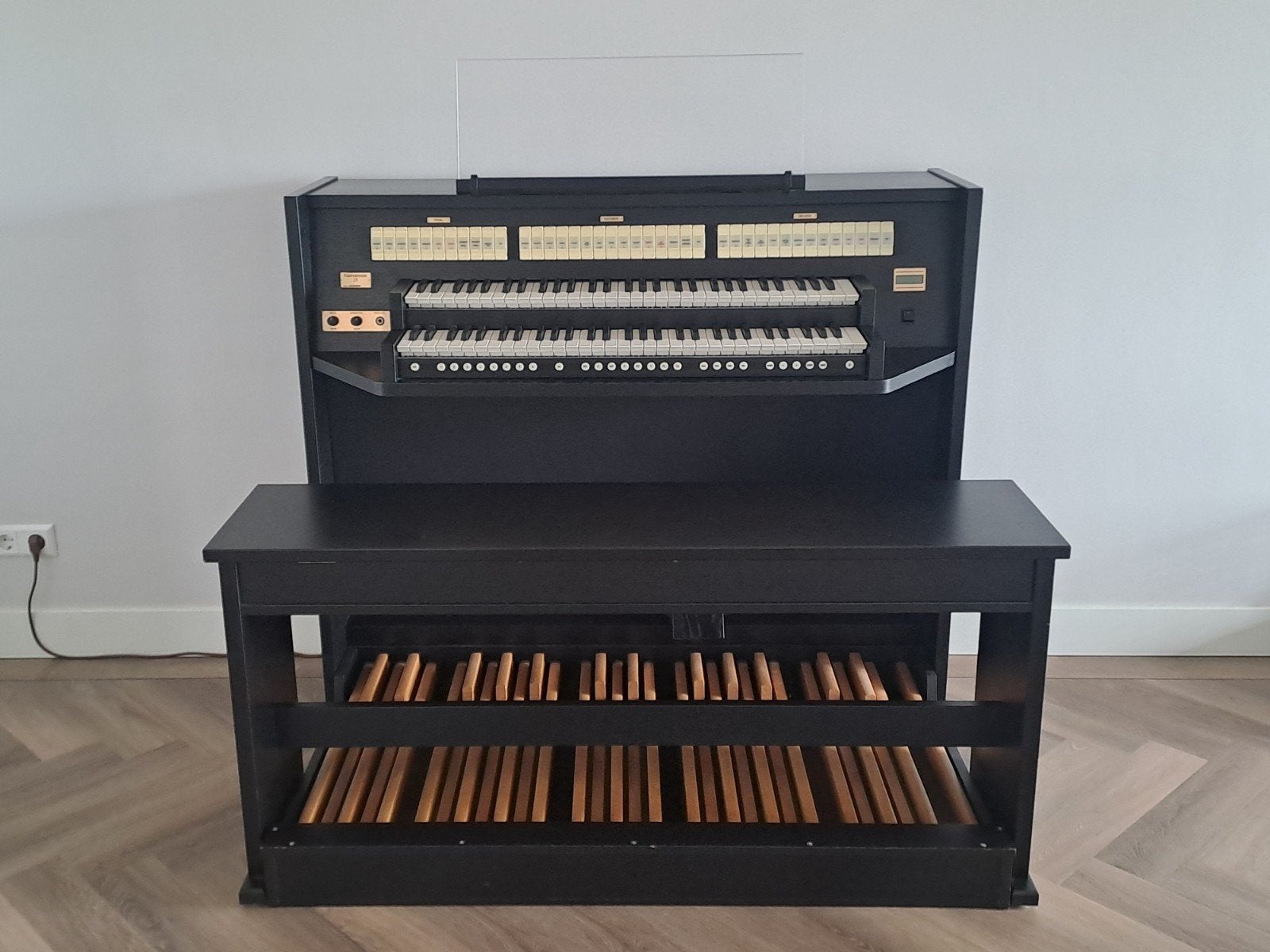 Te koop: Orgel Johannus Studio 150 (Festivamente 25)  zwart, Ophalen, Gebruikt, 2 klavieren, Orgel