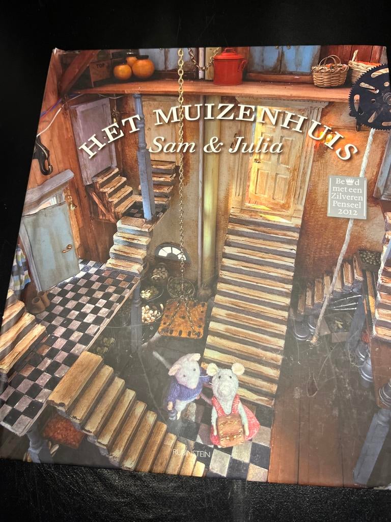Het Muizenhuis Sam & Julia - Prachtig Kinderboek, Ophalen of Verzenden, Zo goed als nieuw, Fictie algemeen