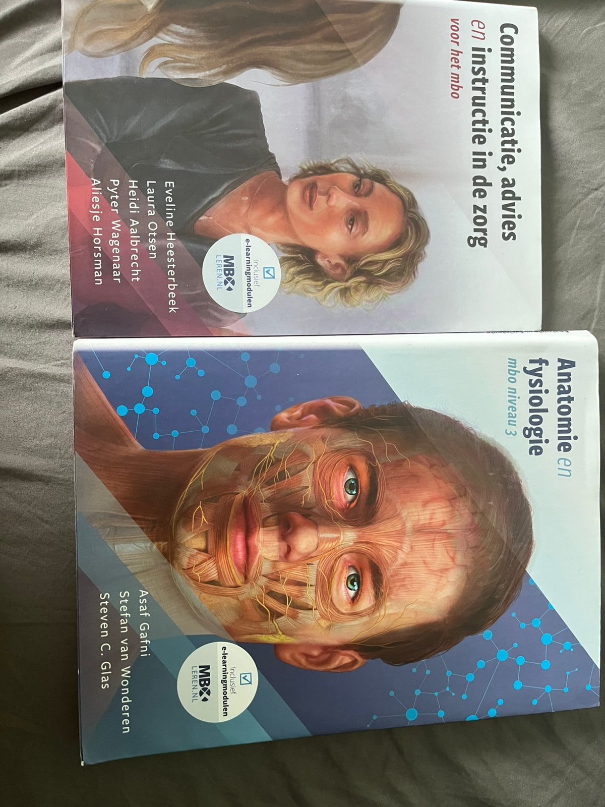 Verpleegkundige schoolboeken, Ophalen of Verzenden, Zo goed als nieuw, Overige niveaus, Nederlands
