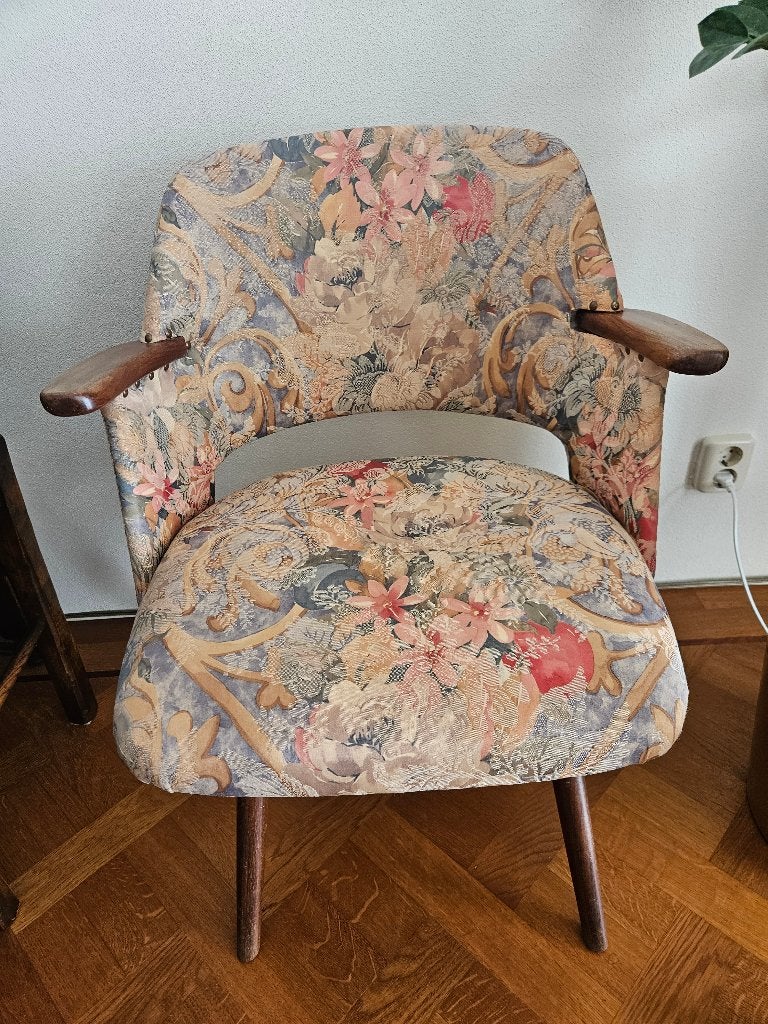 Vintage stoel met fraaie onbeschadigde stof bloemmotief, Huis en Inrichting, Stoelen, Ophalen, Gebruikt, Overige kleuren, Vintage
