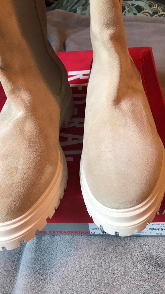 Laarsjes van Red-Rag nieuw maat 41, Ophalen of Verzenden, Nieuw, Beige
