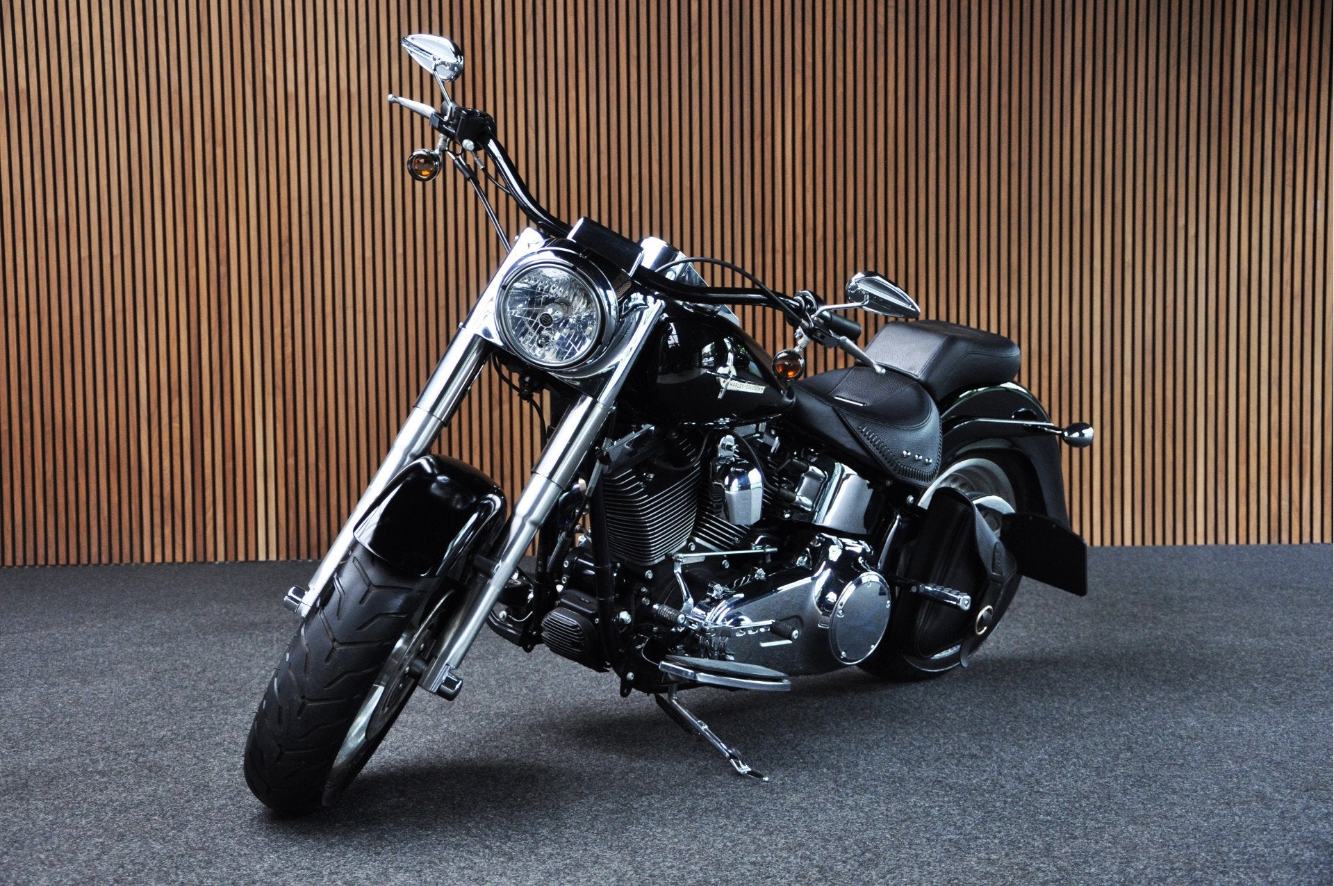 Harley-Davidson 96 FLSTF Fat Boy | Nieuwstaat | 4575 km! | O, Auto Villa, Rijksweg 1
1411GD  NAARDEN, NL, Info@autovilla.nl, Bedrijf