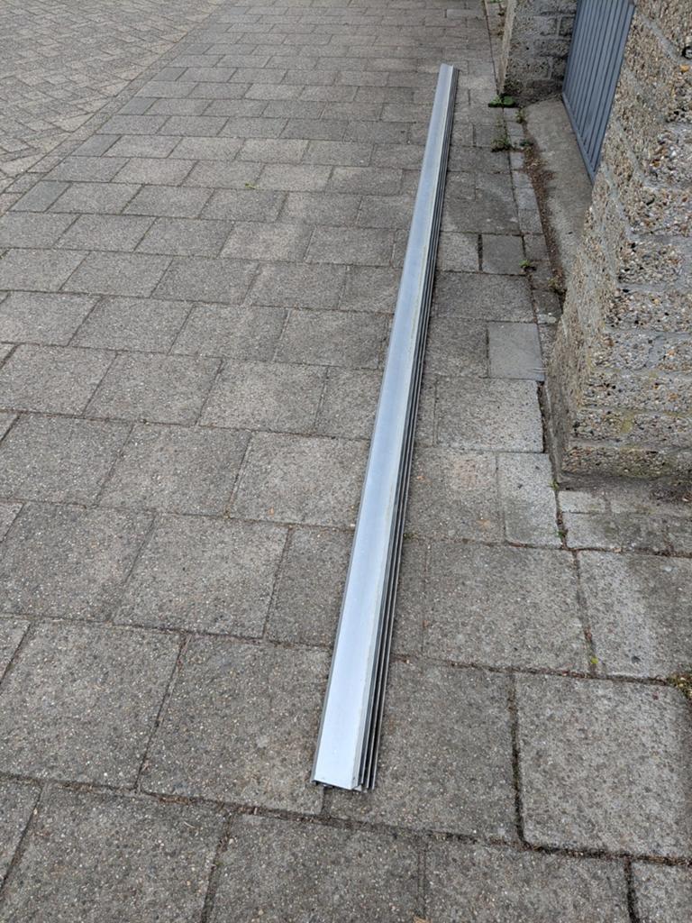 Aluminium lekdorpel geanodiseerd, Ophalen, Gebruikt, Aluminium