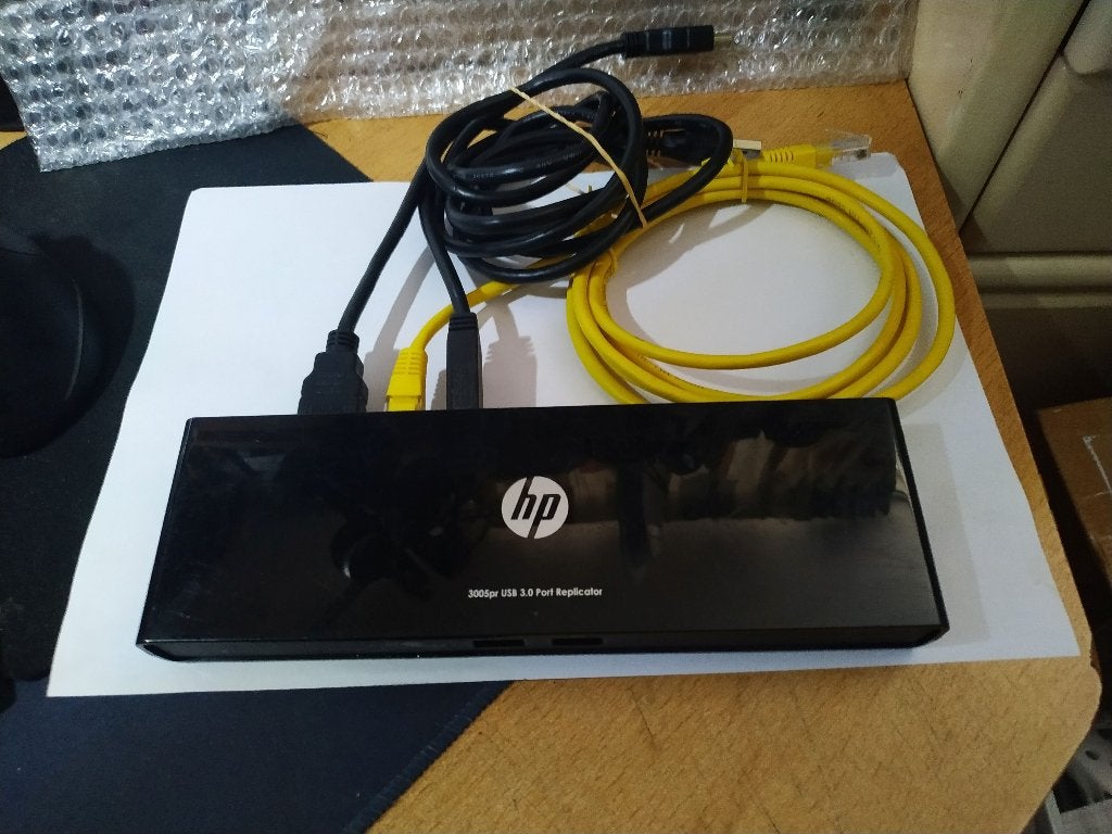 HP HSTNN-IX06 dokingstation met kabels, Computers en Software, Dockingstations, Hp, Ophalen of Verzenden, Docking station, Gebruikt