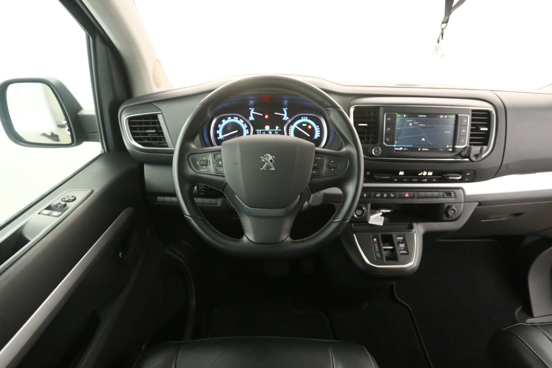 Peugeot e-Traveller 75 kWh L2H1 Long Range | 7 Zits | Pano |, Auto's, Automaat, Gebruikt, Radio, 4 cilinders