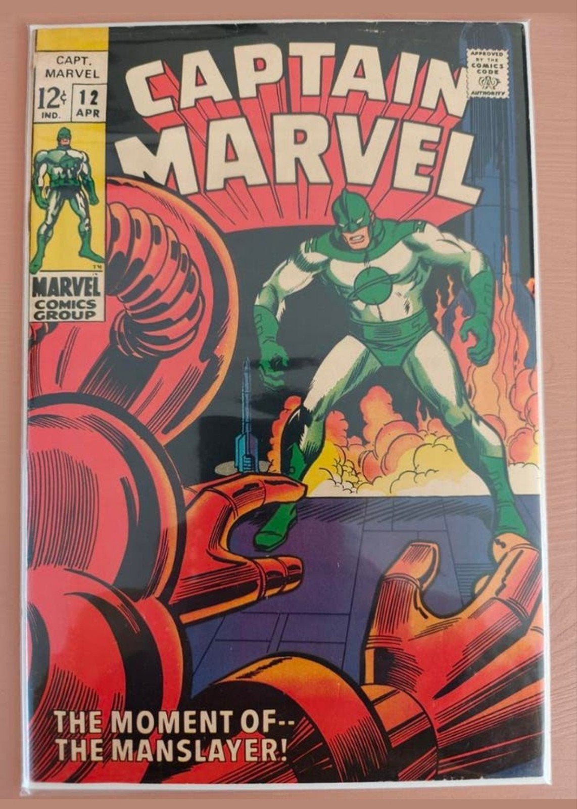 Captain Marvel #12 (1969), Boeken, Strips | Comics, Zo goed als nieuw, Eén comic, Amerika, Ophalen of Verzenden