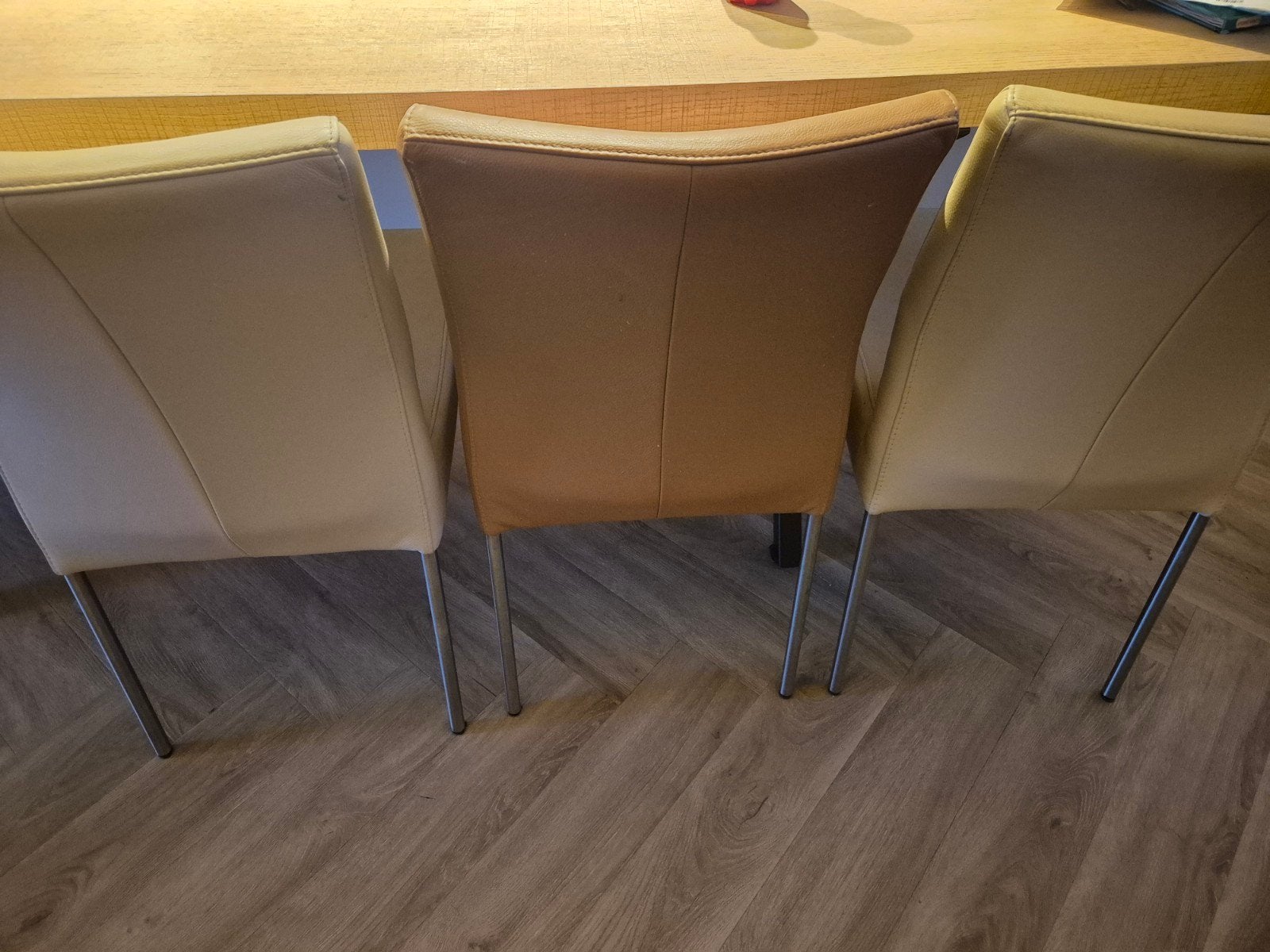 6 eetkamerstoelen, Ophalen