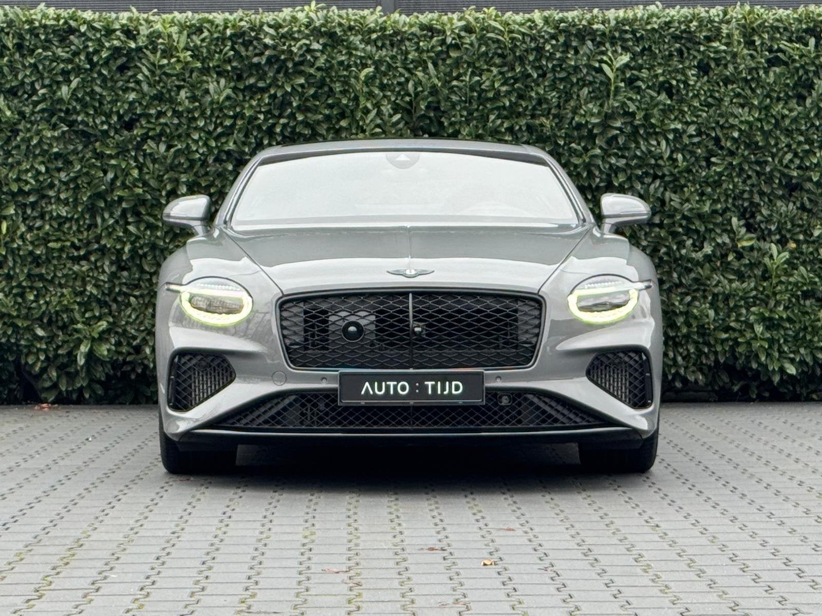 Bentley Continental GT 4.0 V8 Hybrid BLACK EDITION MULLINER,, Auto's, Automaat, Gebruikt, Automatische klimaatregeling, Bedrijf