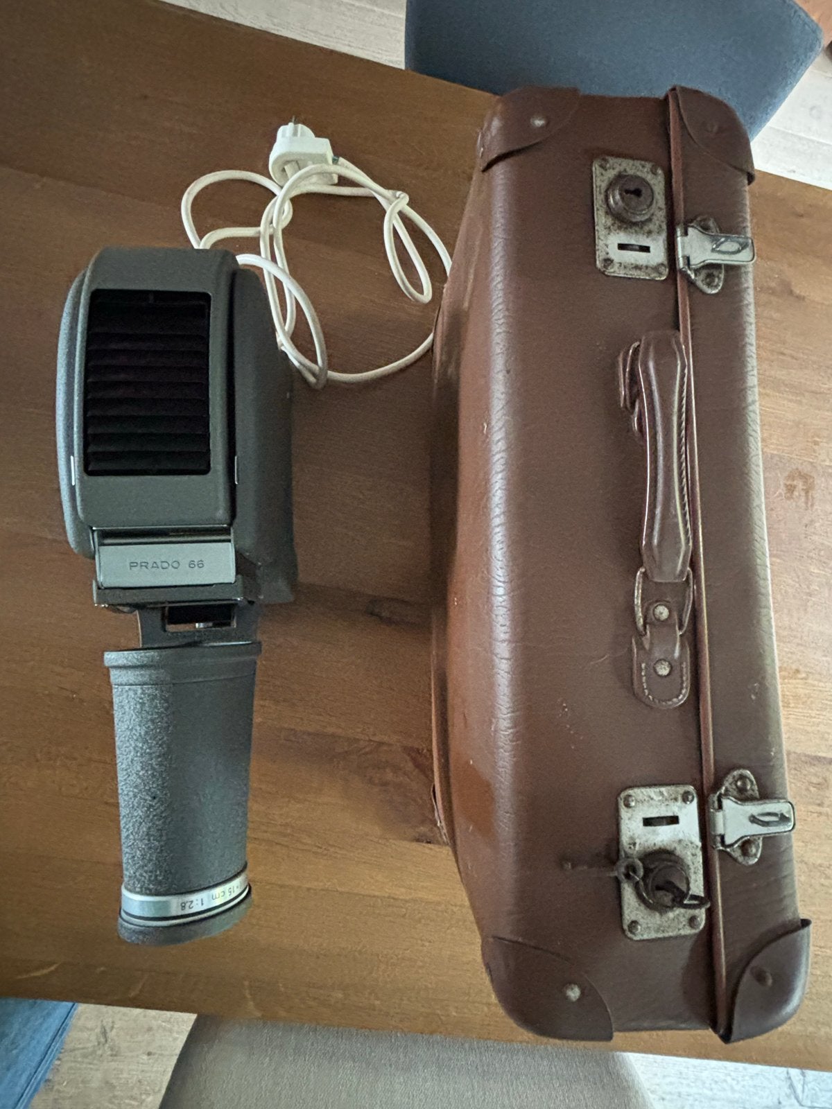 Vintage Prado 66 Diaprojector met koffer, Ophalen of Verzenden, Gebruikt