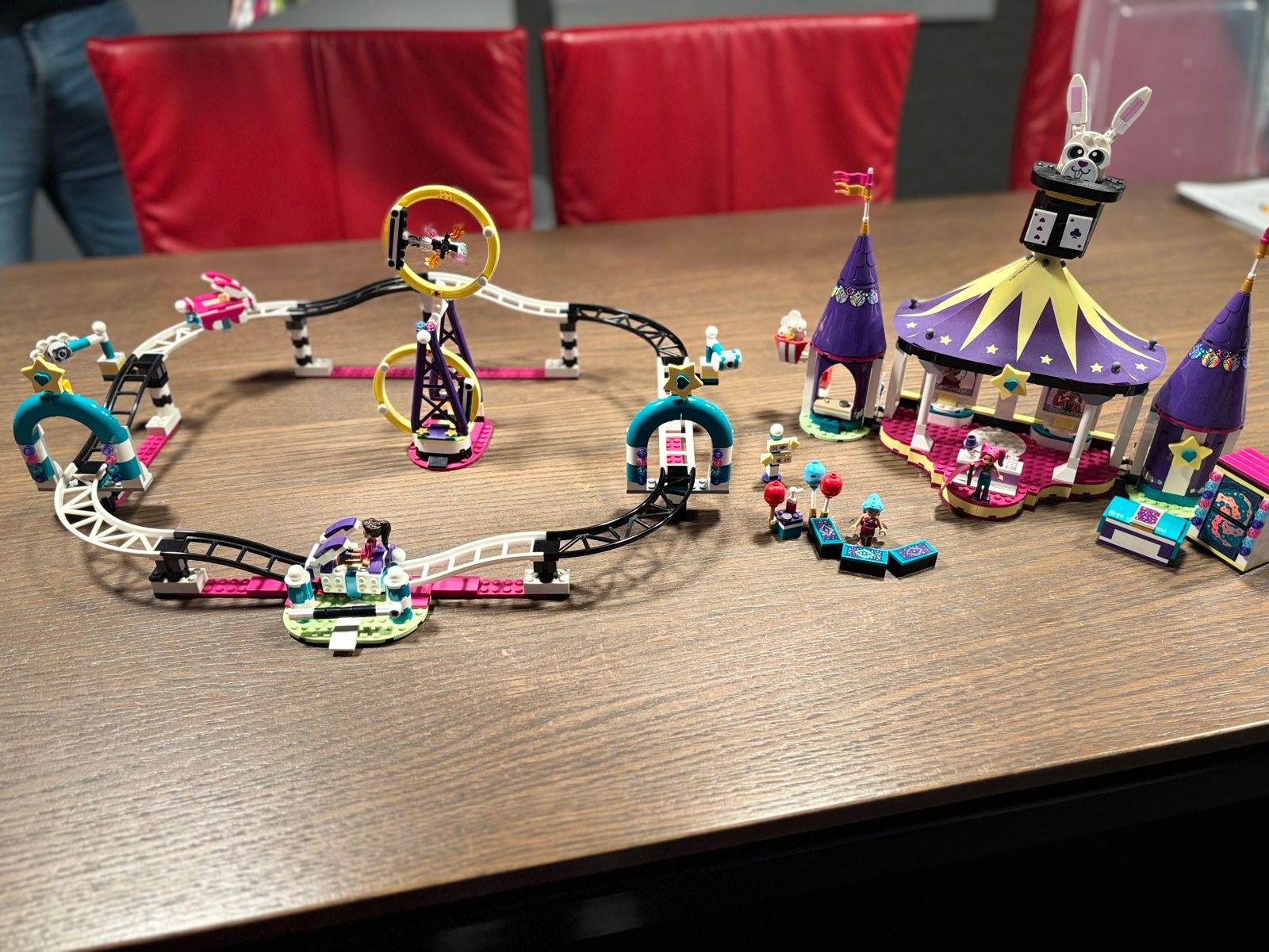 Lego Friends Magische Kermis Achtbaan (41685) compleet, Ophalen of Verzenden, Zo goed als nieuw