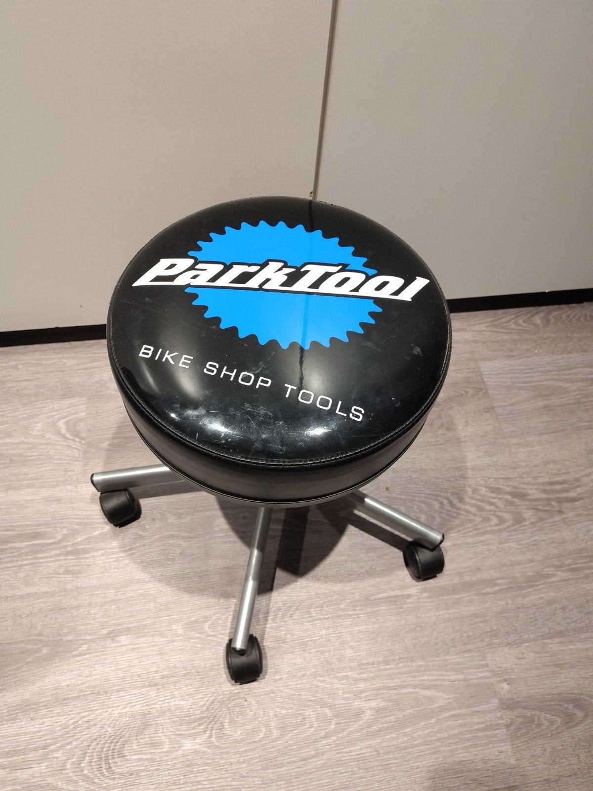 parktool werkplaatskruk, Ophalen