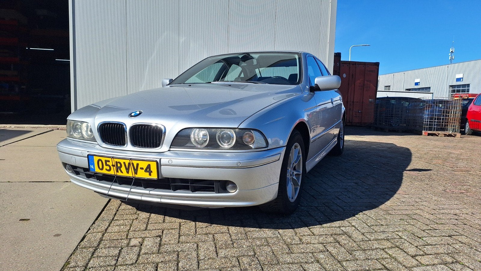 BMW 5-Serie 3.0 I 530 AUT 2002 nette young timer, Automaat, Achterwielaandrijving, Zwart, Bedrijf
